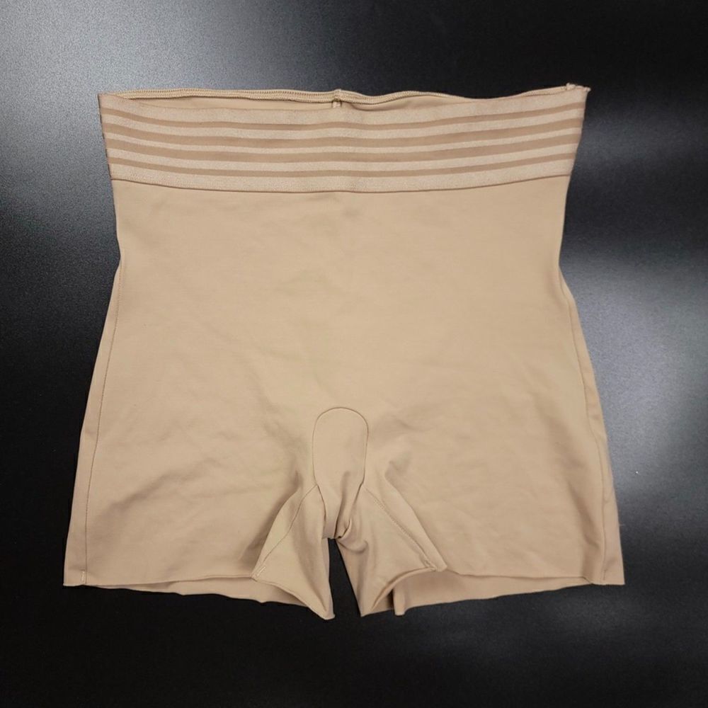 SPANX Slimming Shaping High Waist Tummy Tuck Shapewear Shorts Tan Womens Large